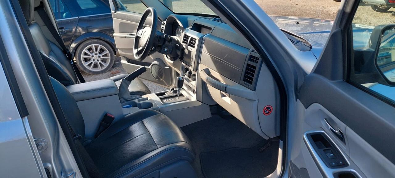 Jeep Cherokee 2.8 CRD DPF Limited Auto