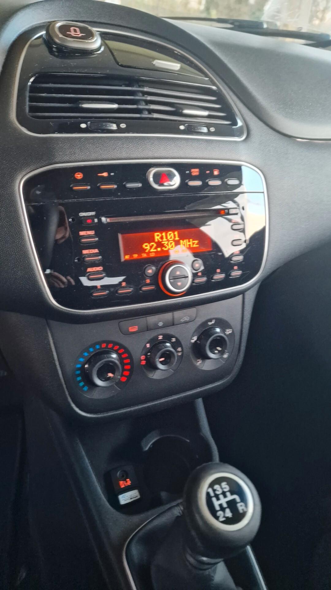 Fiat Punto 1.4 8V 5 porte Lounge - 2014