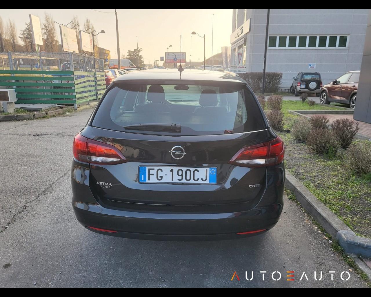 OPEL Astra V - Astra Sports Tourer 1.6 cdti Elective s&s 110cv