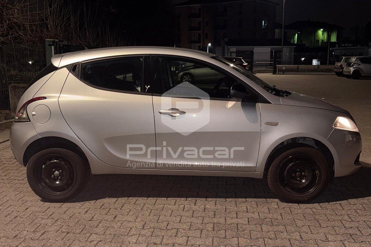 LANCIA Ypsilon 0.9 TwinAir 85 CV 5 porte S&S Elefantino