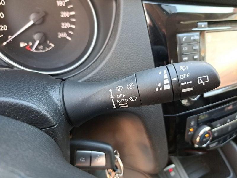 Nissan Qashqai Qashqai 1.6 dCi 2WD N-Connecta