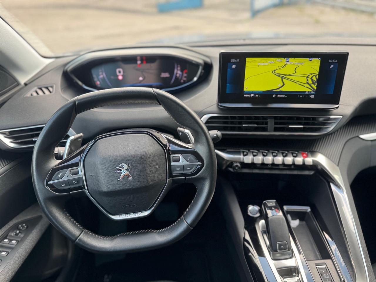 Peugeot 3008 BlueHDi 130 S&S EAT8