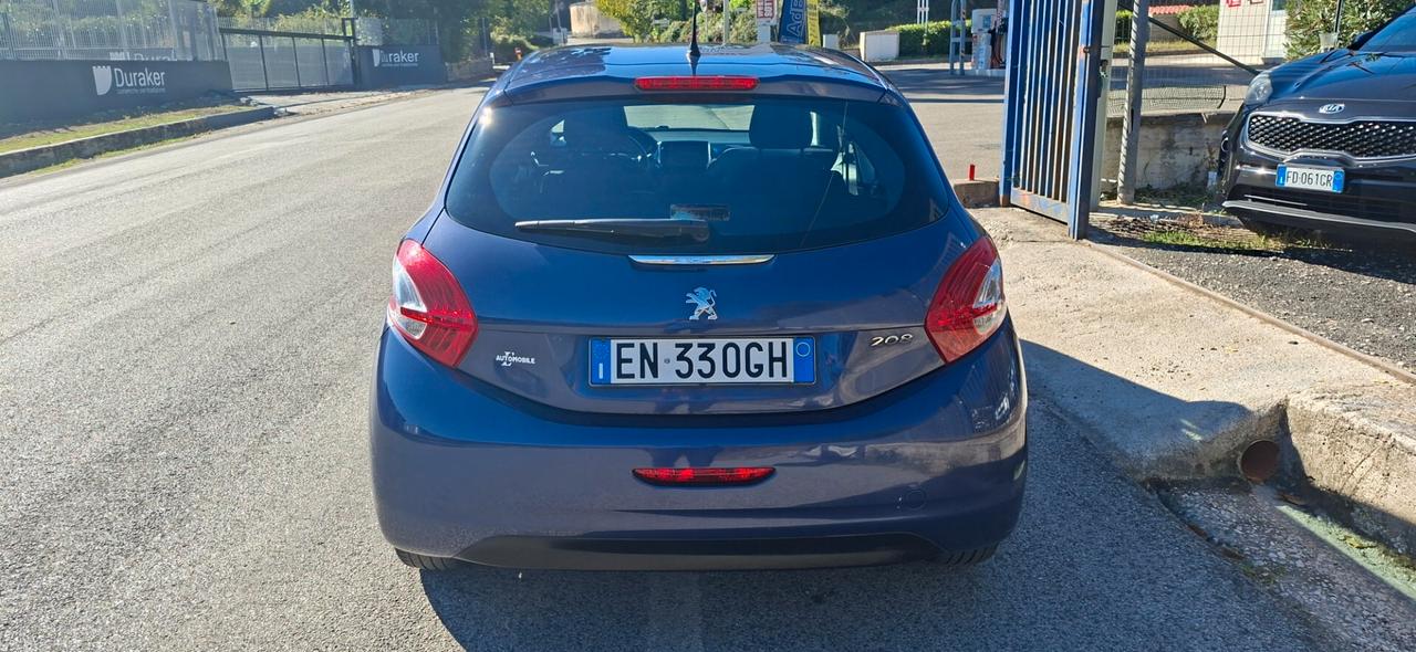 Peugeot 208 1.4 HDi 68 CV 5 porte Allure