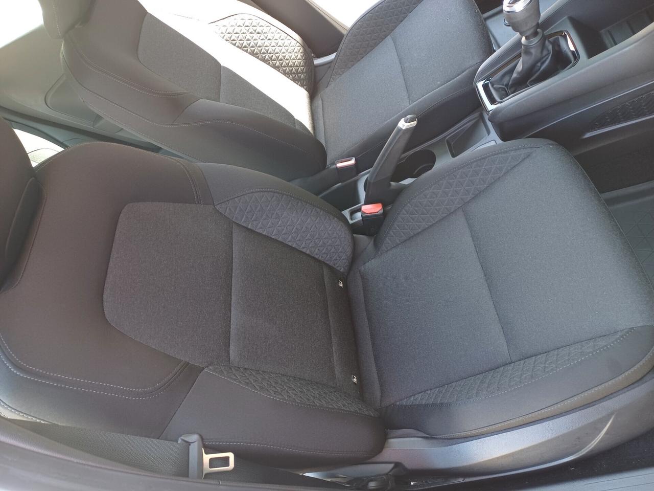 Renault Clio TCe 90 (ADATTA PER NEOPATENTATI)