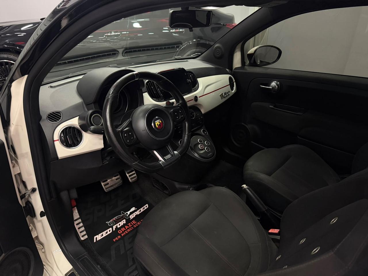 Abarth 595 C 1.4 Turbo T-Jet 160 CV Pista