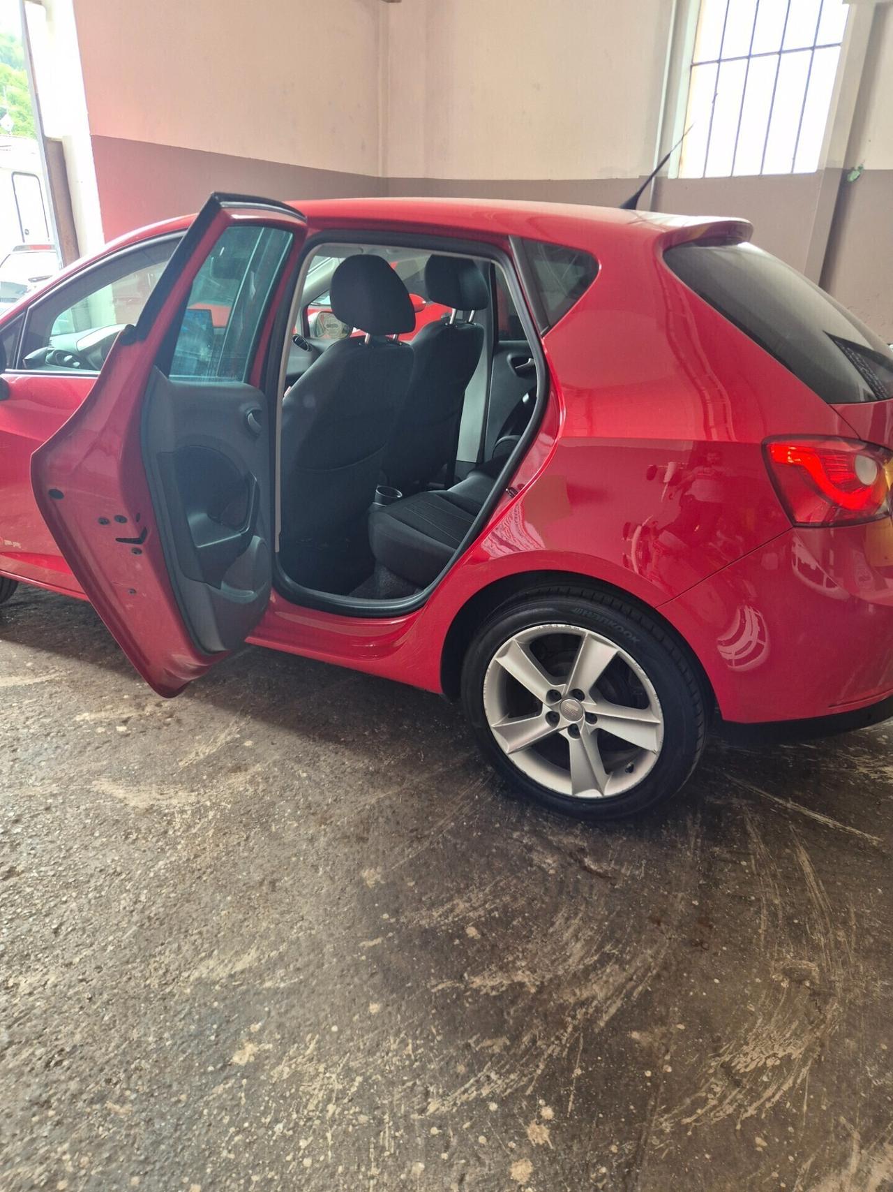 Seat Ibiza 1.4 benzina" COPA"neo patentati