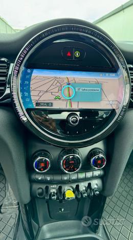 MINI Cooper SE Classic