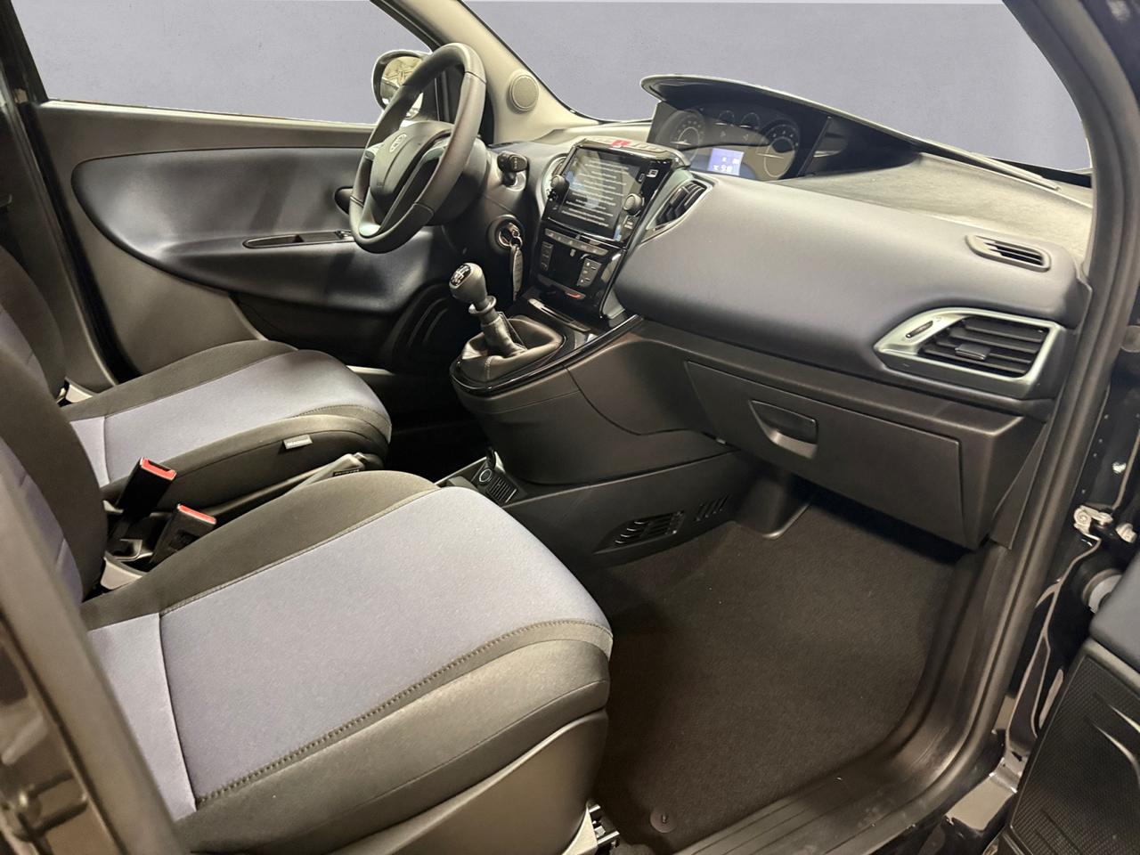 LANCIA Ypsilon III 2021 - Ypsilon 1.0 firefly hybrid Platino s&s 70cv