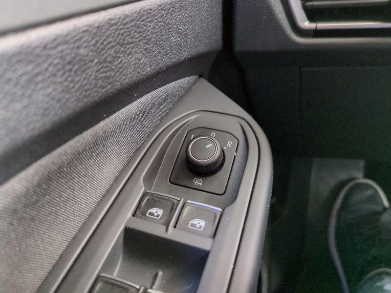 Volkswagen Golf 8 serie 2.0 TDI 115 CV SCR Life