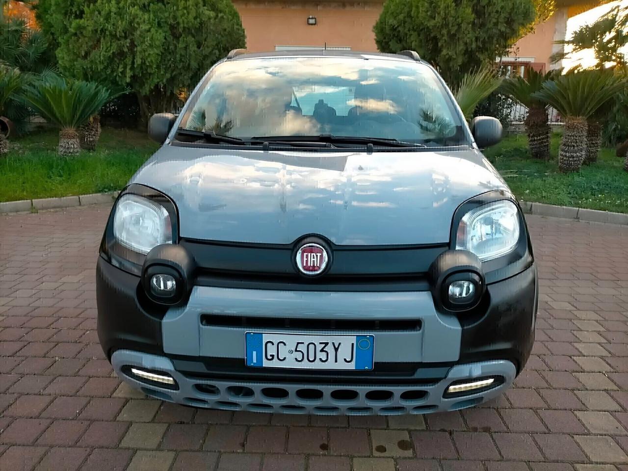 Fiat Panda 1.0 FireFly S&S Hybrid City Cross