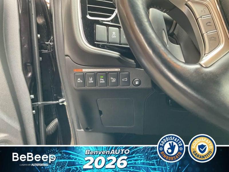 Mitsubishi Outlander PHEV 2.4 DIAMOND 4WD