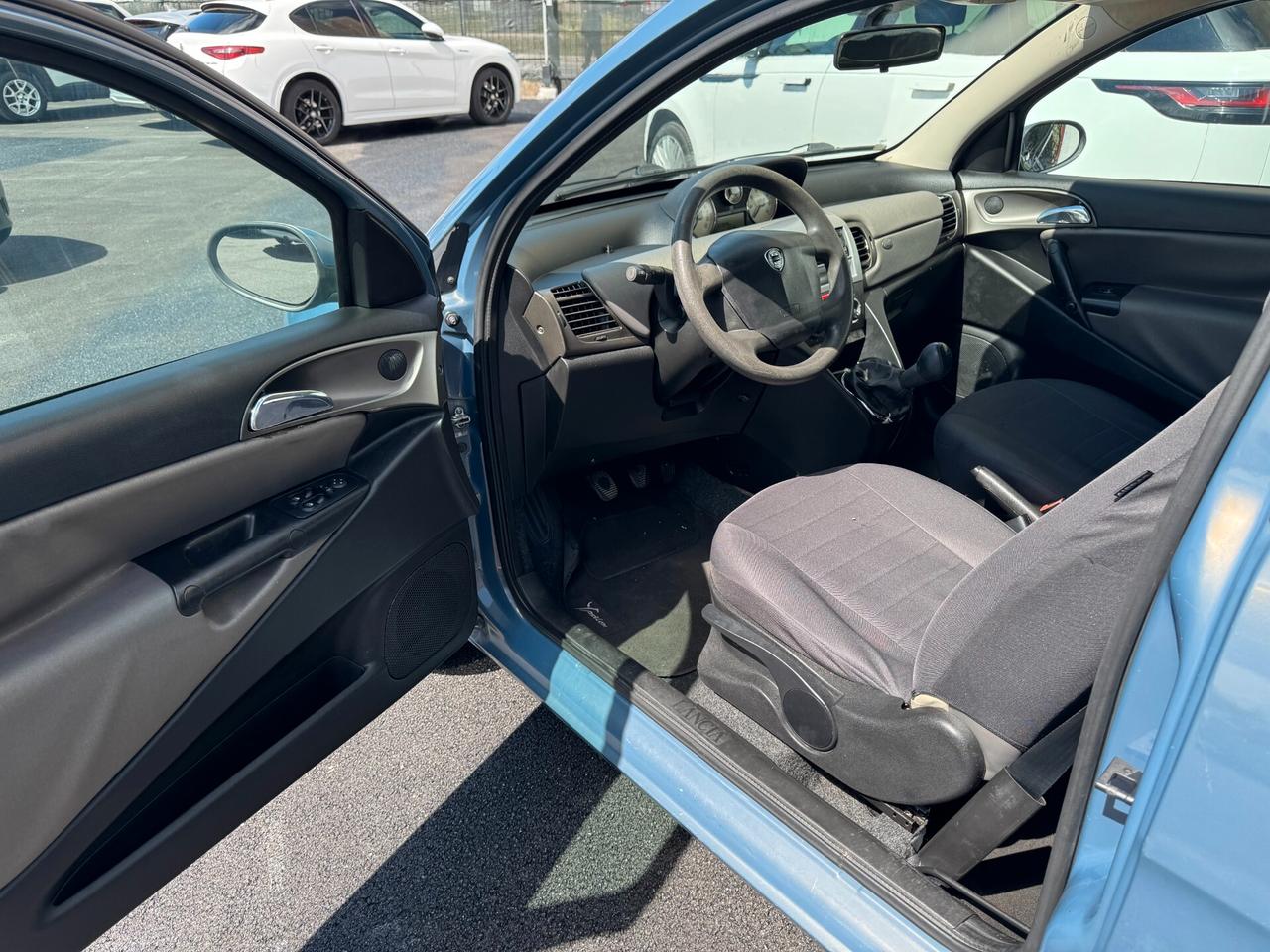 Lancia Ypsilon 1.3 Multijet 16V Platino