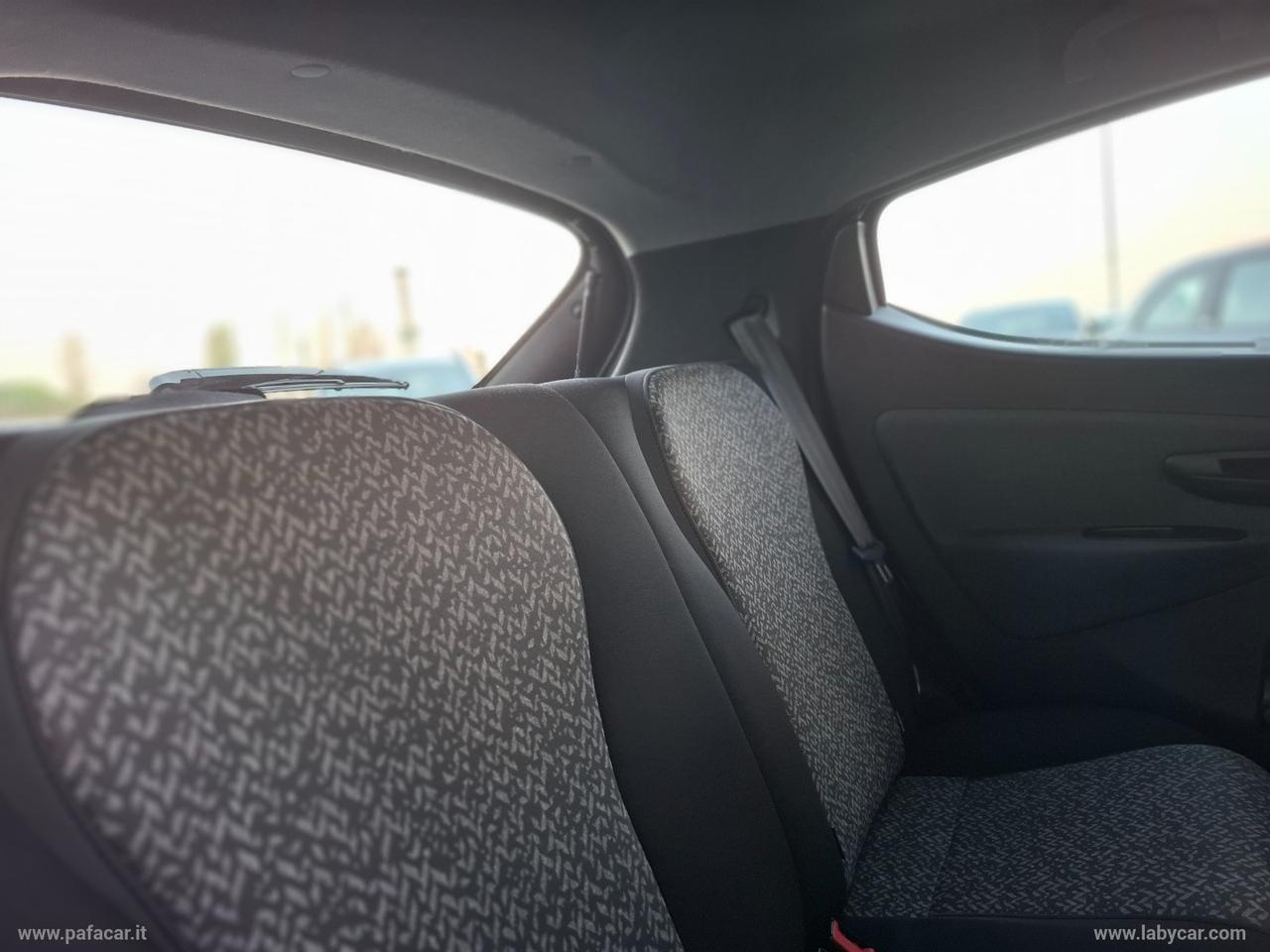 LANCIA Ypsilon 1.0 FireFly 5p.S&S Hybrid Silver