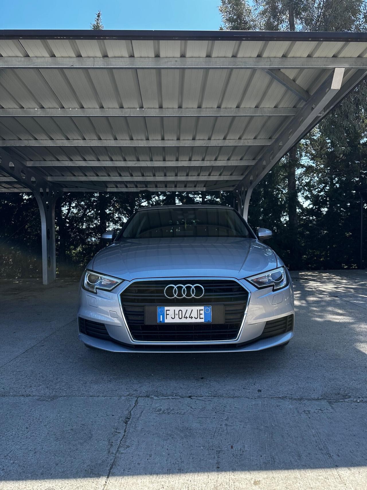 Audi A3 SPB 2.0 TDI S tronic Business
