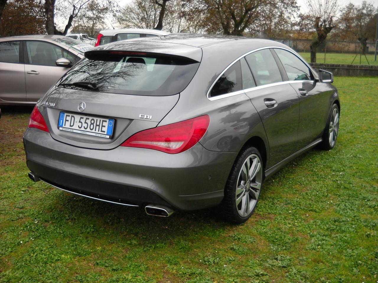 Mercedes-benz CLA 200 d Automatic Executive