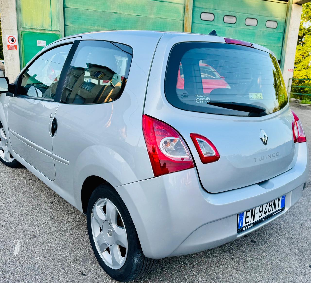 Renault Twingo 1.2 16V Etoile ok Neopatentati