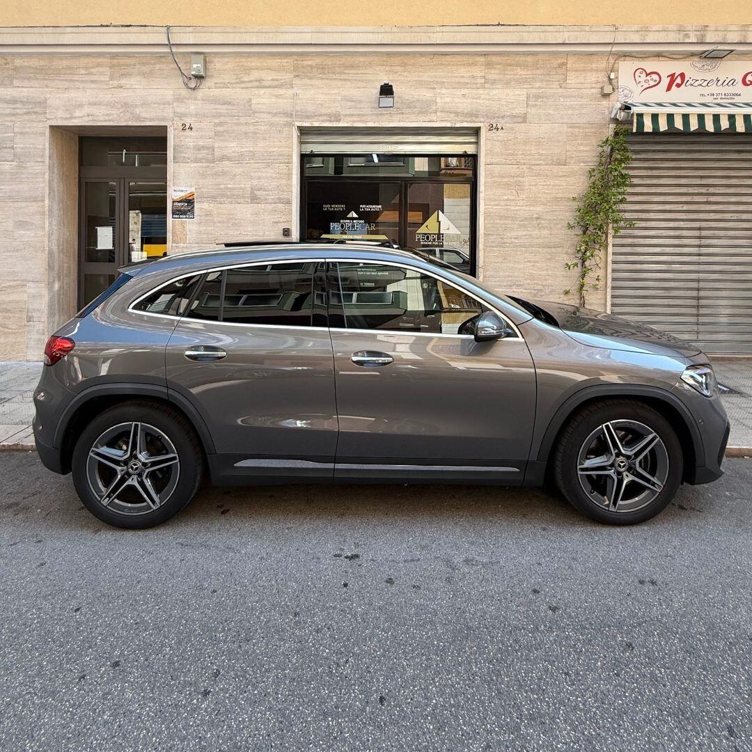 Mercedes GLA 200 d Automatic Premium **FULL**