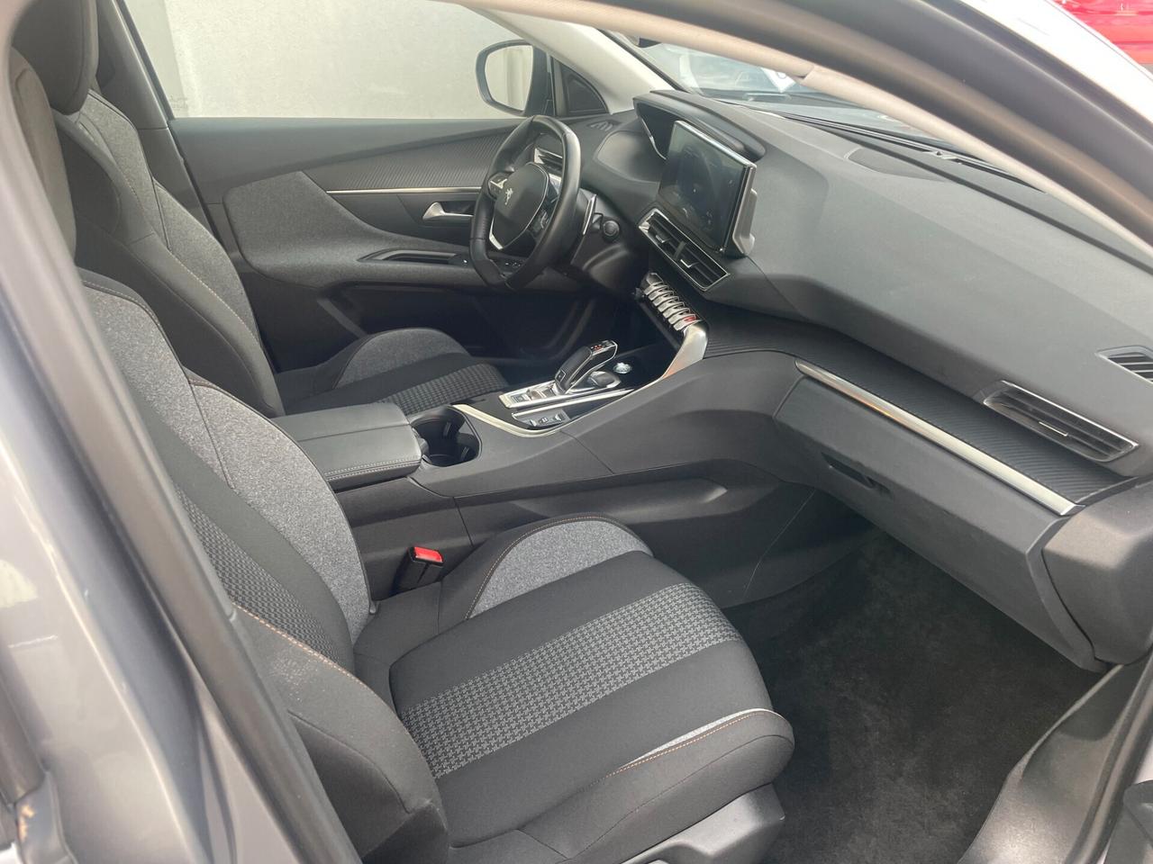 Peugeot 3008 BlueHDi 130 S&S EAT8 Active Business