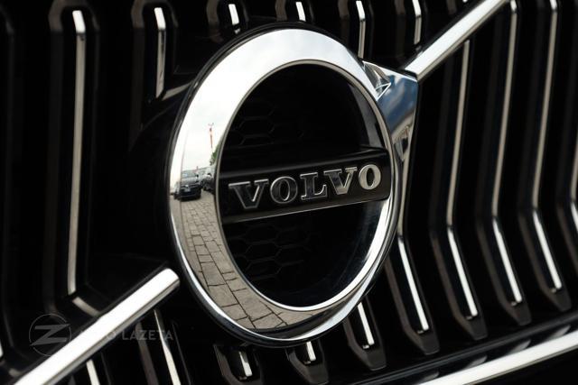 VOLVO XC40 T5 Recharge Plug-in Hybrid Inscription Auto