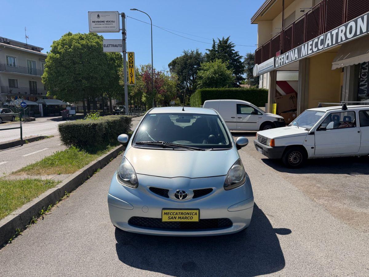 TOYOTA - Aygo - 12V VVT-i 5 porte Sol #UNICOPROPRIETARIO