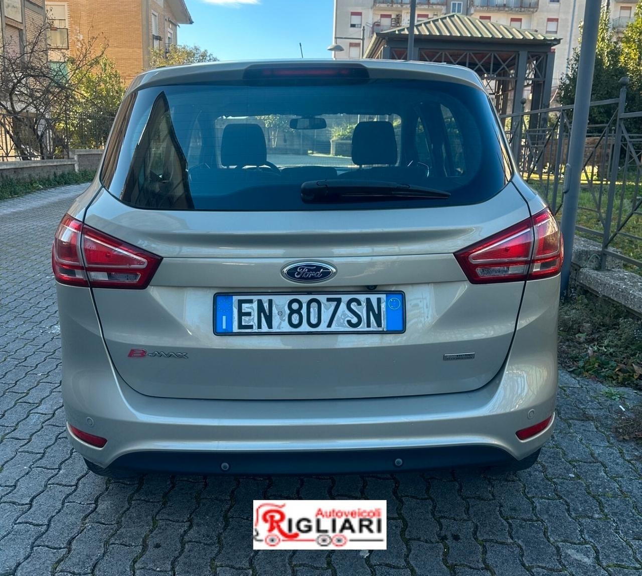 Ford B-Max 1.6 TDCi 95 CV Individual