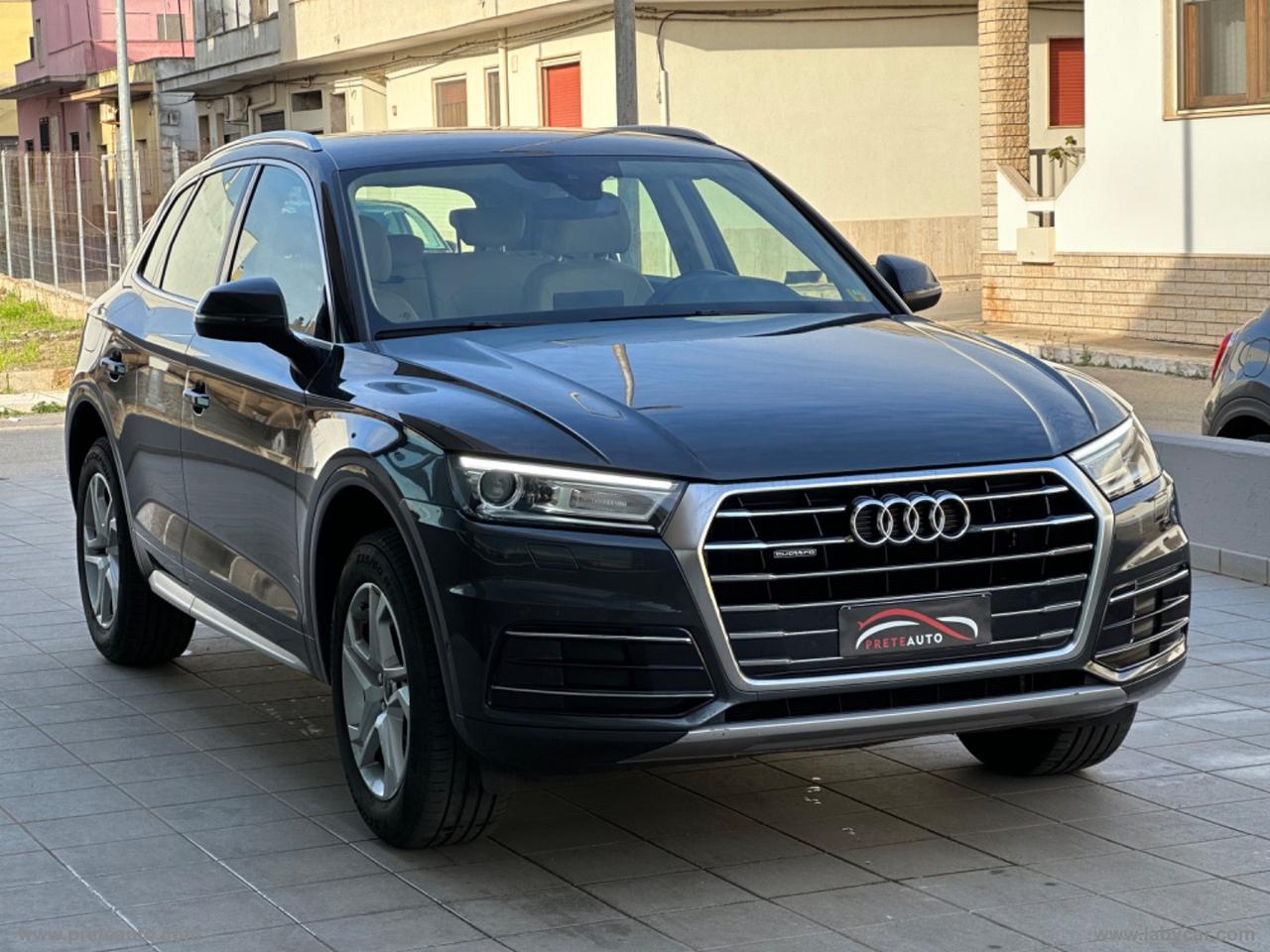 AUDI Q5 40 TDI quattro S tronic Design