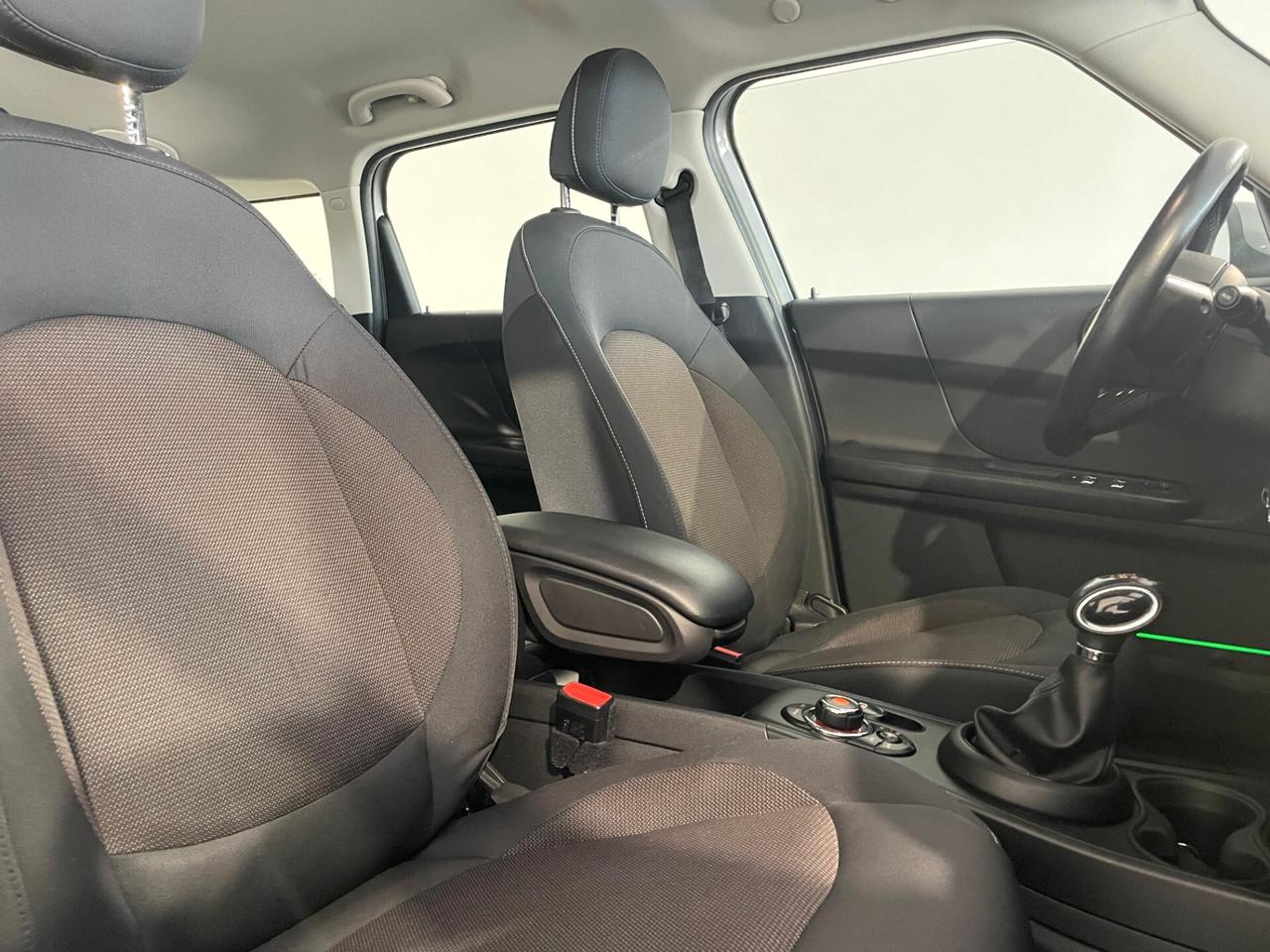 Mini Cooper D Countryman 2.0TDI 150CV AUTOMATICA
