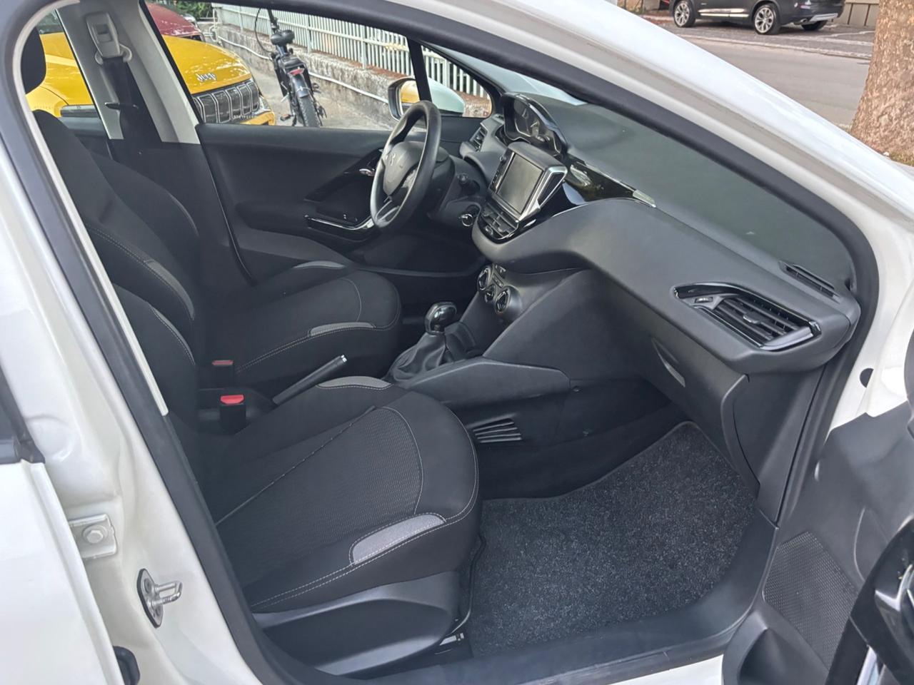 Peugeot 208 BlueHDi 75 5 porte Active N1