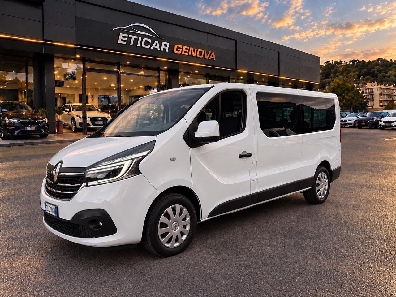 Renault Trafic T29 2.0 DCI EU6 PASSO LUNGO 9p +IVA