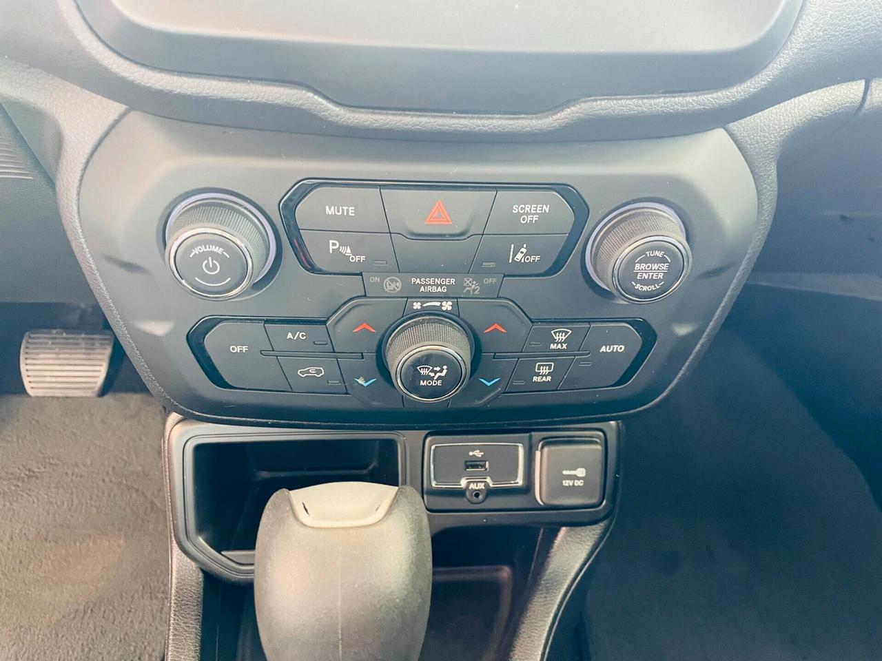 Jeep Renegade 1.6 Mjt DDCT 120 CV S