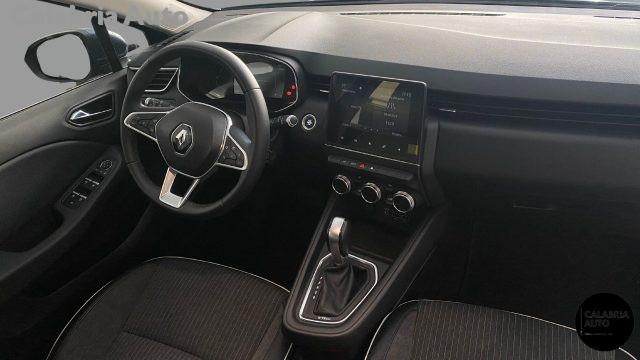 RENAULT Clio Hybrid E-Tech 140 CV 5 porte Intens