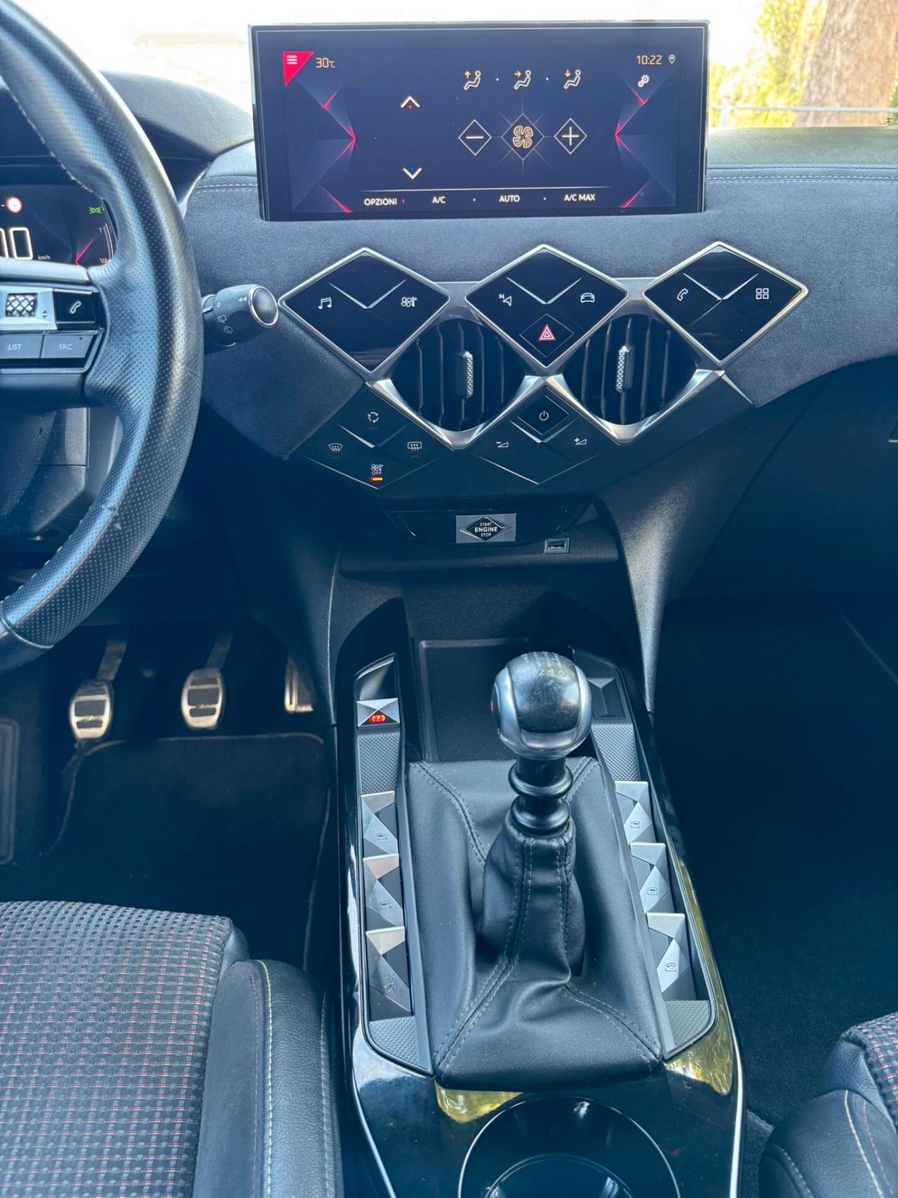 Ds DS3 Crossback BlueHDi 100 Performance Line