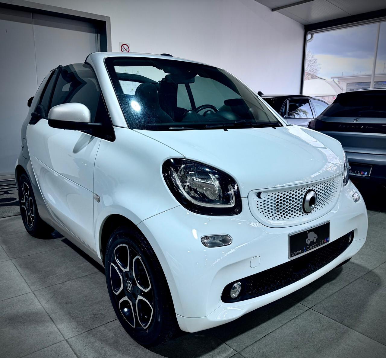 Smart Fortwo Cabrio 1.0 71CV Twinamic Passion
