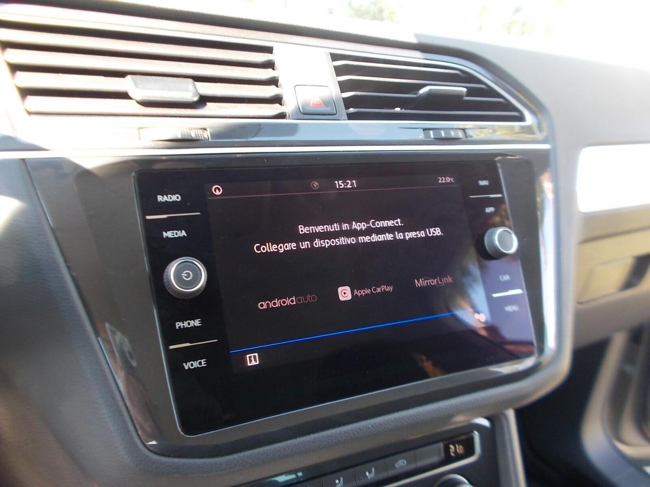 Volkswagen Tiguan 2.0 TDi DSG *FULL OPT* daVETRINA