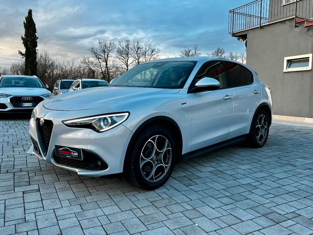 Alfa Romeo Stelvio 2.2 t Sprint Q4 190cv auto