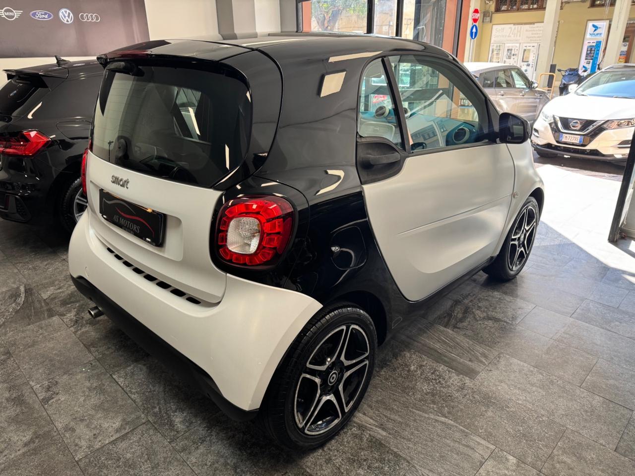 Smart ForTwo 1.0 71 Cv Full LED Finanziabile