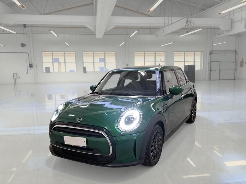 MINI COOPER CLASSIC AUTO 5 PORTE BERLINA