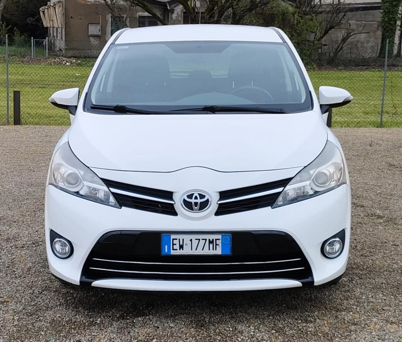 Toyota Verso 1.6 D-4D Style 7 posti