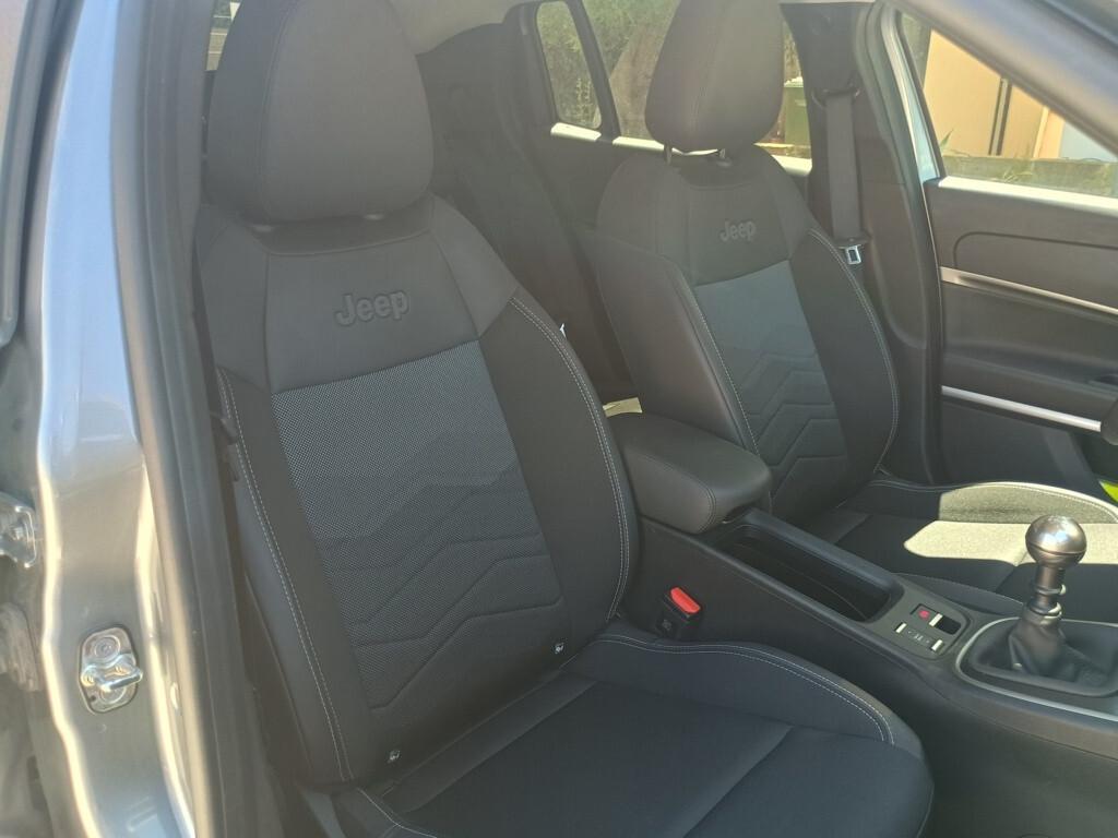 Jeep Avenger 1.2 Turbo 100 CV Summit