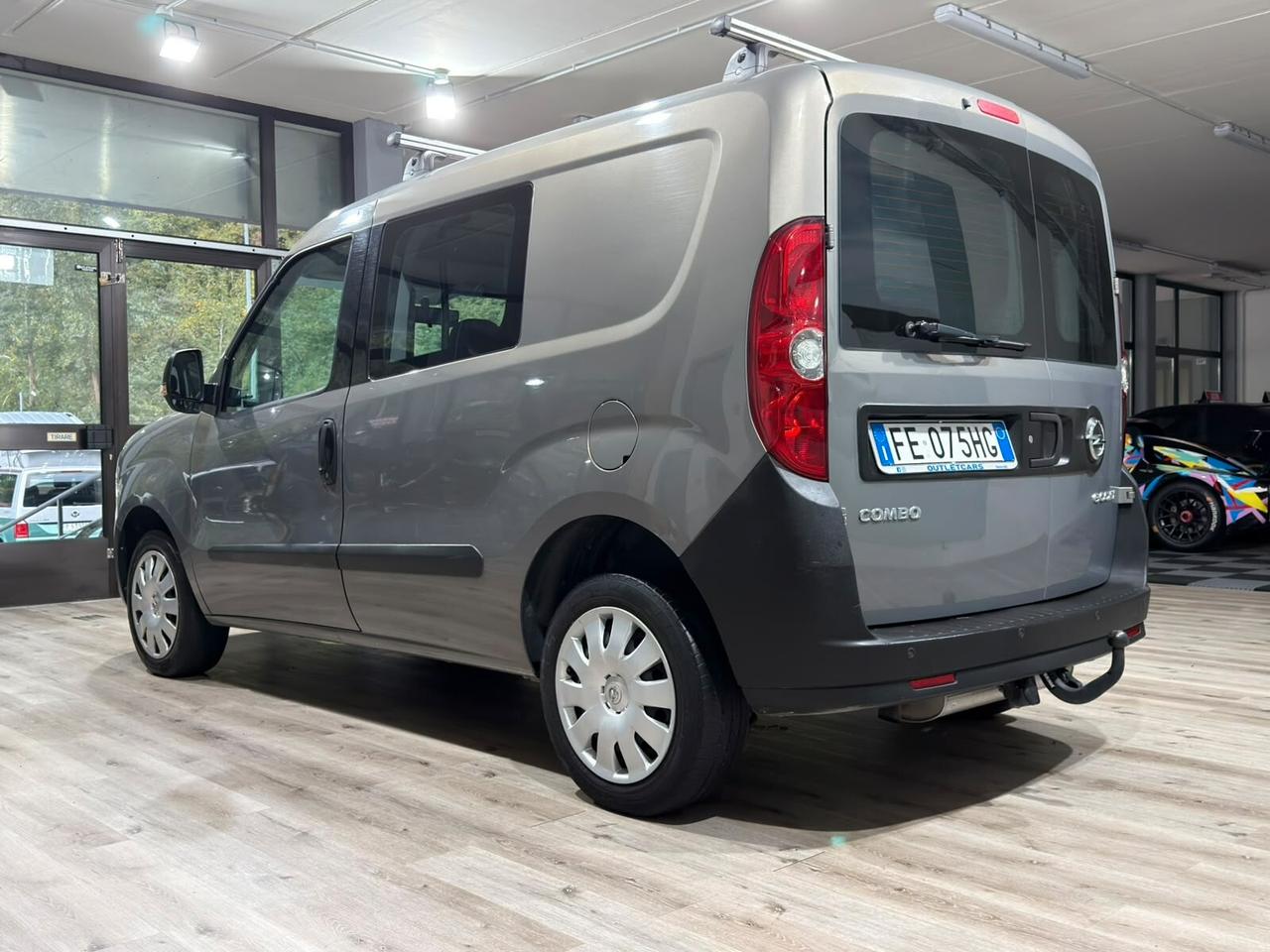 OPEL COMBO VAN 120CV BENZ/METANO GANCIO TRAINO