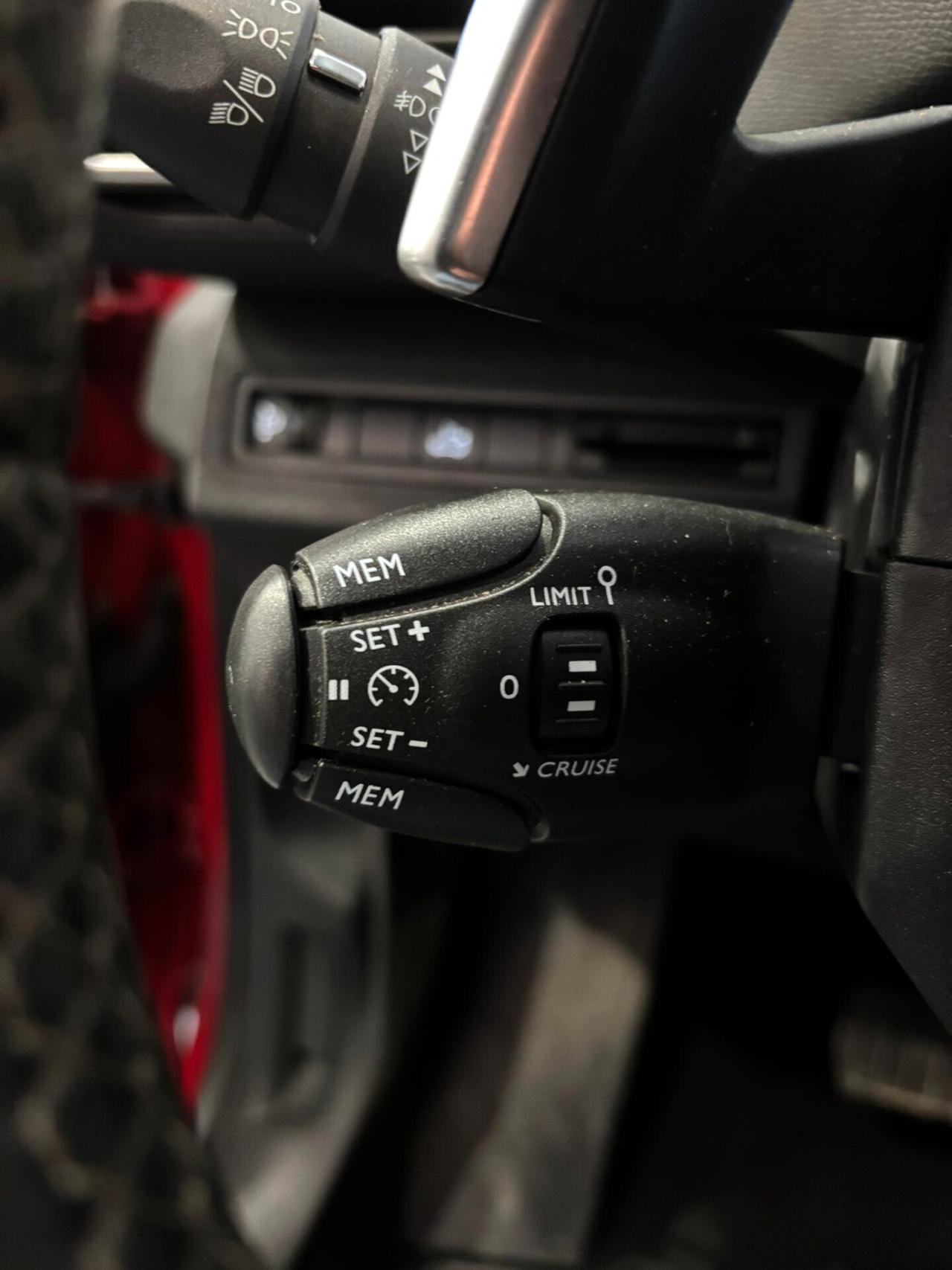 Peugeot 3008 1.5 BlueHDi 130 S&S EAT8 Allure