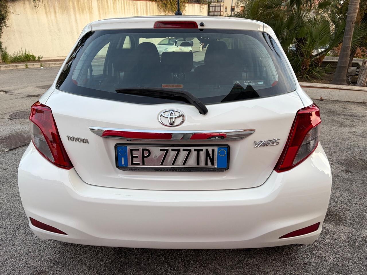 Toyota Yaris 1.0 benz unico proprietario