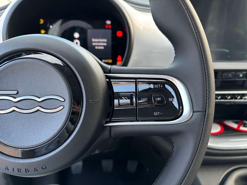 Fiat 500 Hybrid Torino 2026 / KM 0 IVA ESPOSTA Tua a solo 184 Euro al mese