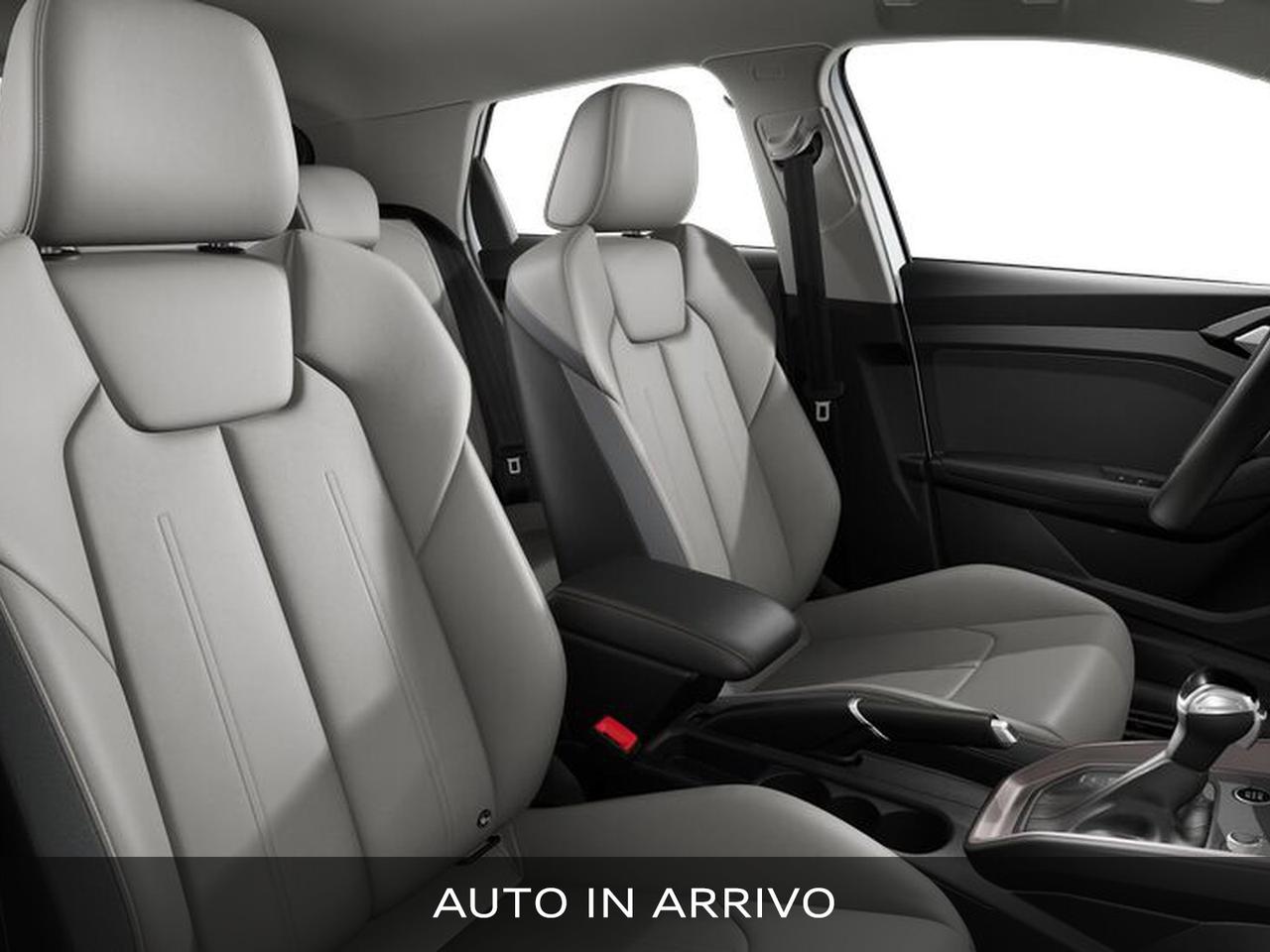 Allstreet 30TFSI 116CV S tronic Identity Contrast