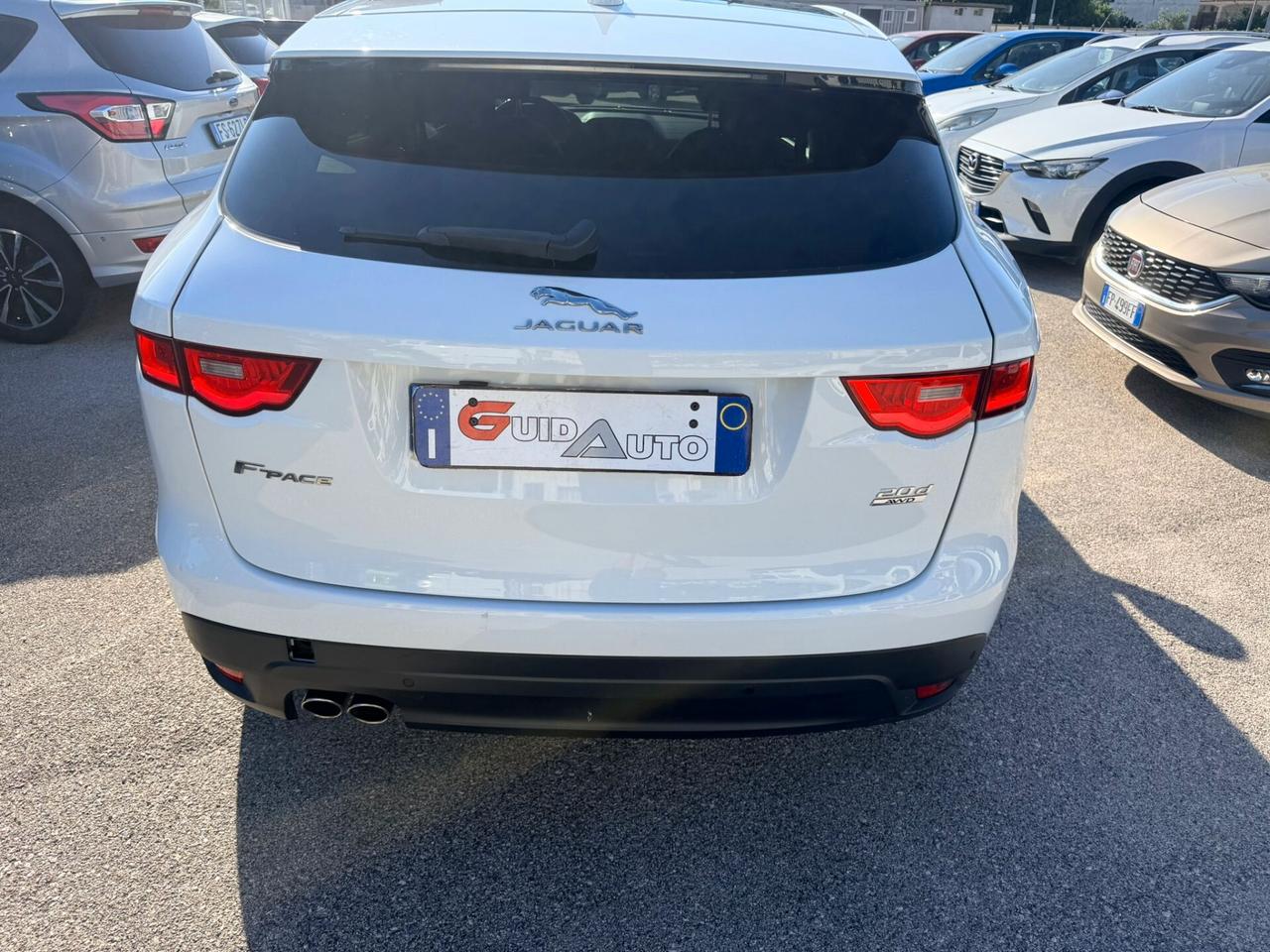 Jaguar F-Pace 2.0 D 180 CV AWD aut. Portfolio