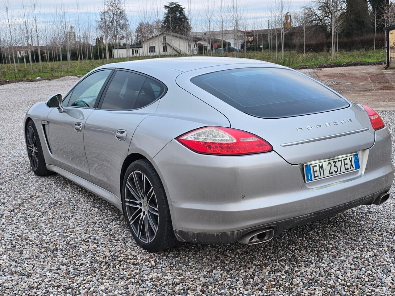 Porsche Panamera 3.0 Diesel Platinum Edition