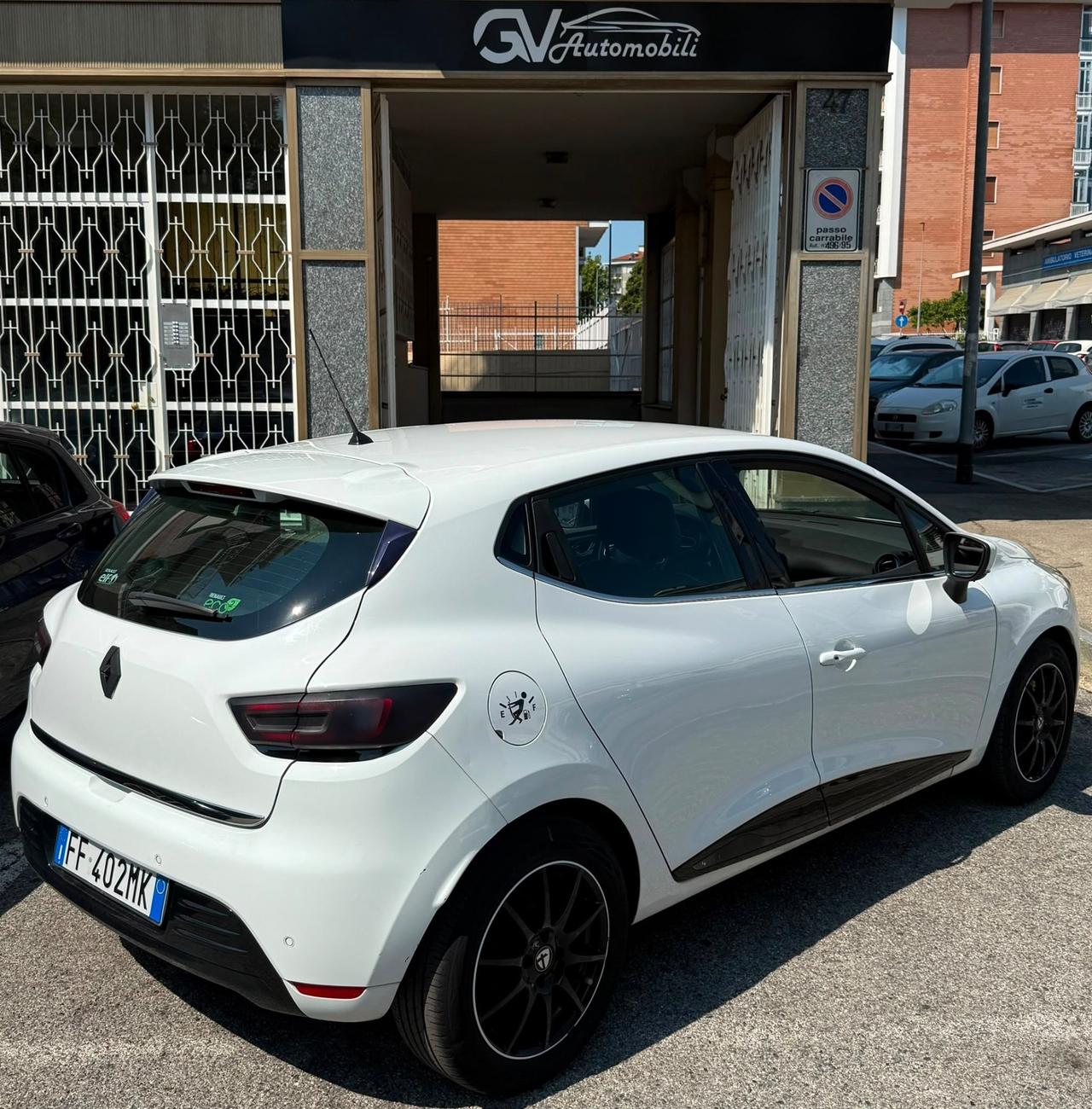 Renault Clio TCe 12V 90CV Start&Stop 5 porte Energy Excite