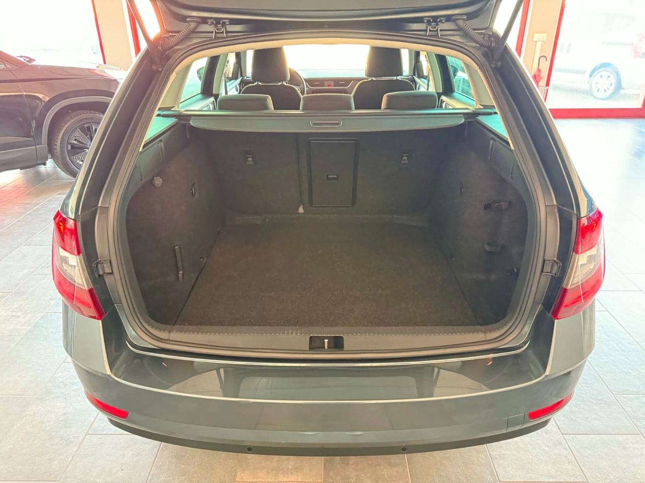 Skoda Octavia 1.6 TDI CR 115 CV Wagon Ambition