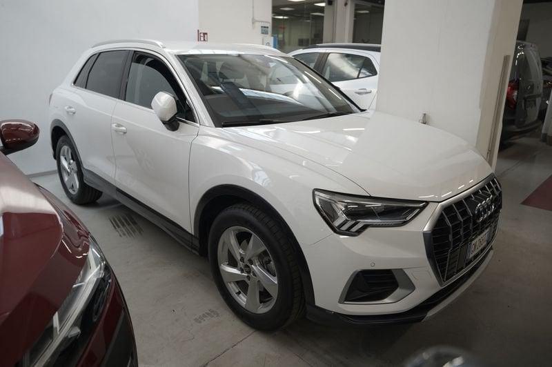 Audi Q3 II 2018 35 1.5 tfsi Business s-tronic
