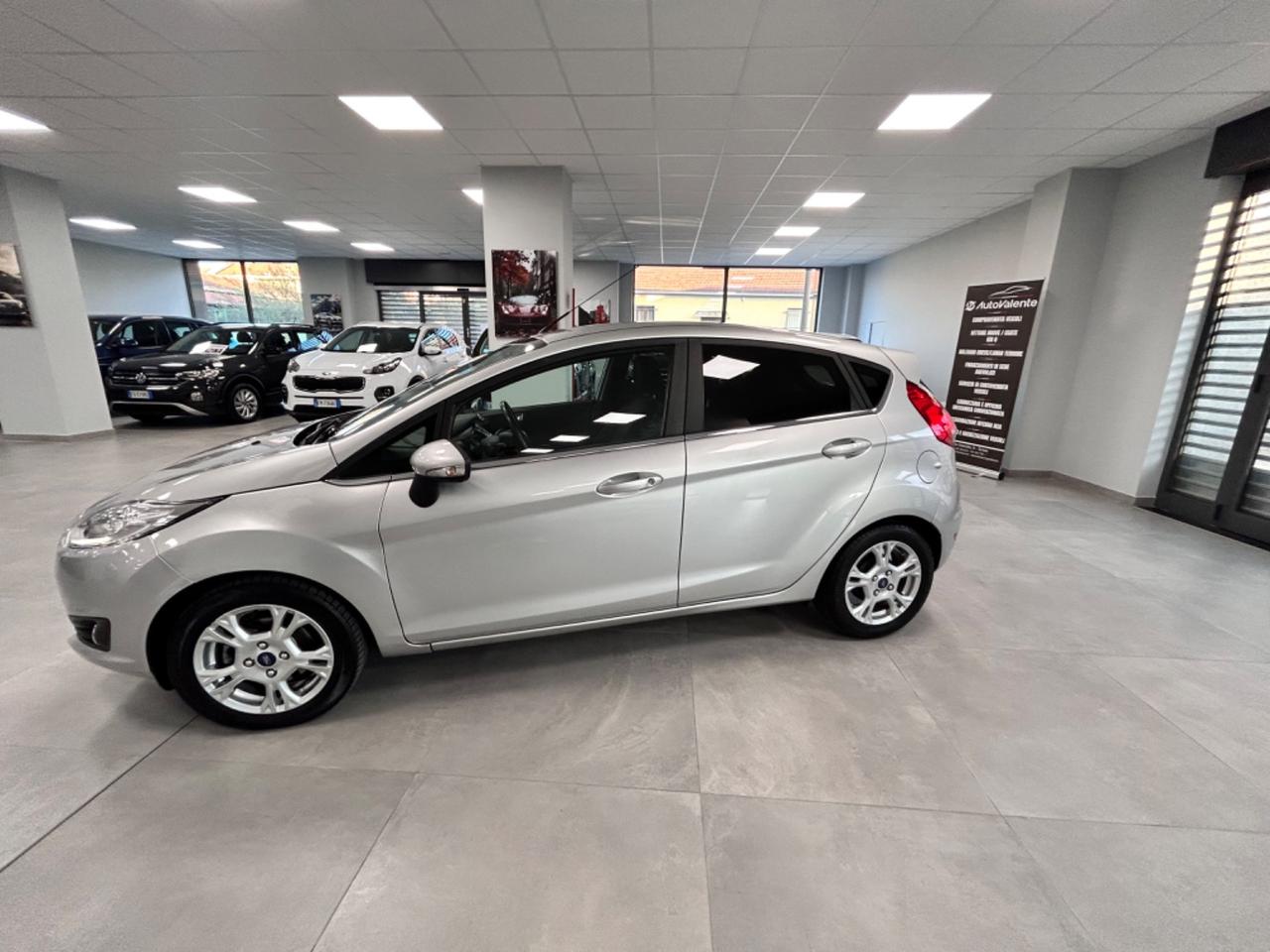 Ford Fiesta 1.5 TDCi 75CV 5 porte Titanium